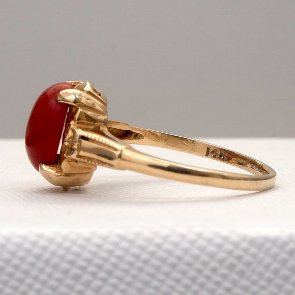 Vintage Red Coral 14K Yellow Gold Ring, Coral Gemstone Ring, Fine Jewelry Gift - Picture 4 of 8